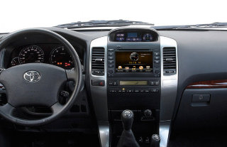 Штатная магнитола Synteco (Road Rover) SRTi на Toyota Land Cruiser 120 (Prado)