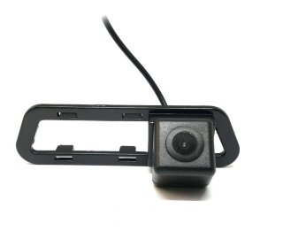 Штатна камера заднього виду MYWAY MW-6135 для Nissan Tiida MW-6135 CH