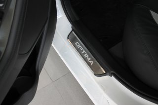 Накладки на пороги KIA Optima 2011+ BGT