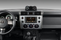 Штатная магнитола Synteco (Road Rover) SRTi i10 на Toyota FJ Cruiser, Camry, RAV-4, Daihatsu Terios