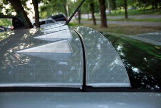 Спойлер на стекло для Hyundai Accent 2011+ BGT