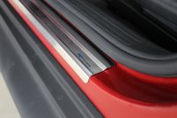 Накладки на пороги Nissan Juke BGT